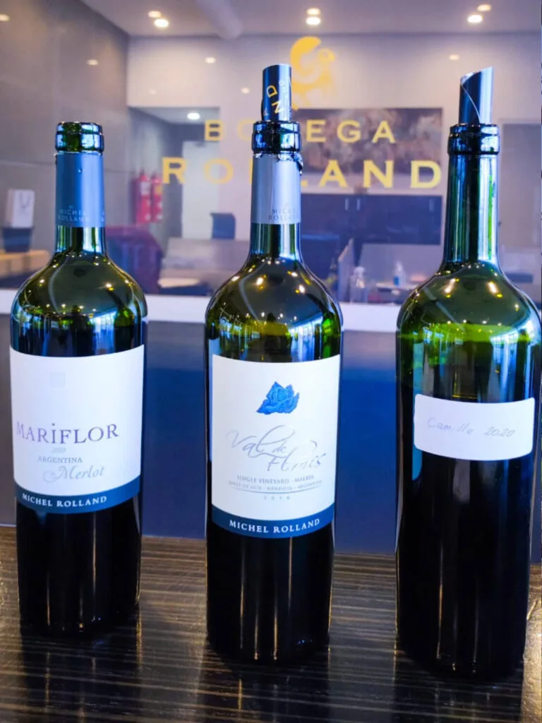 Botellas de vino Bodega Michel Rolland Valle de Uco Mendoza - Michel Rolland winery wine bottles - Garrafas de vinho mwt